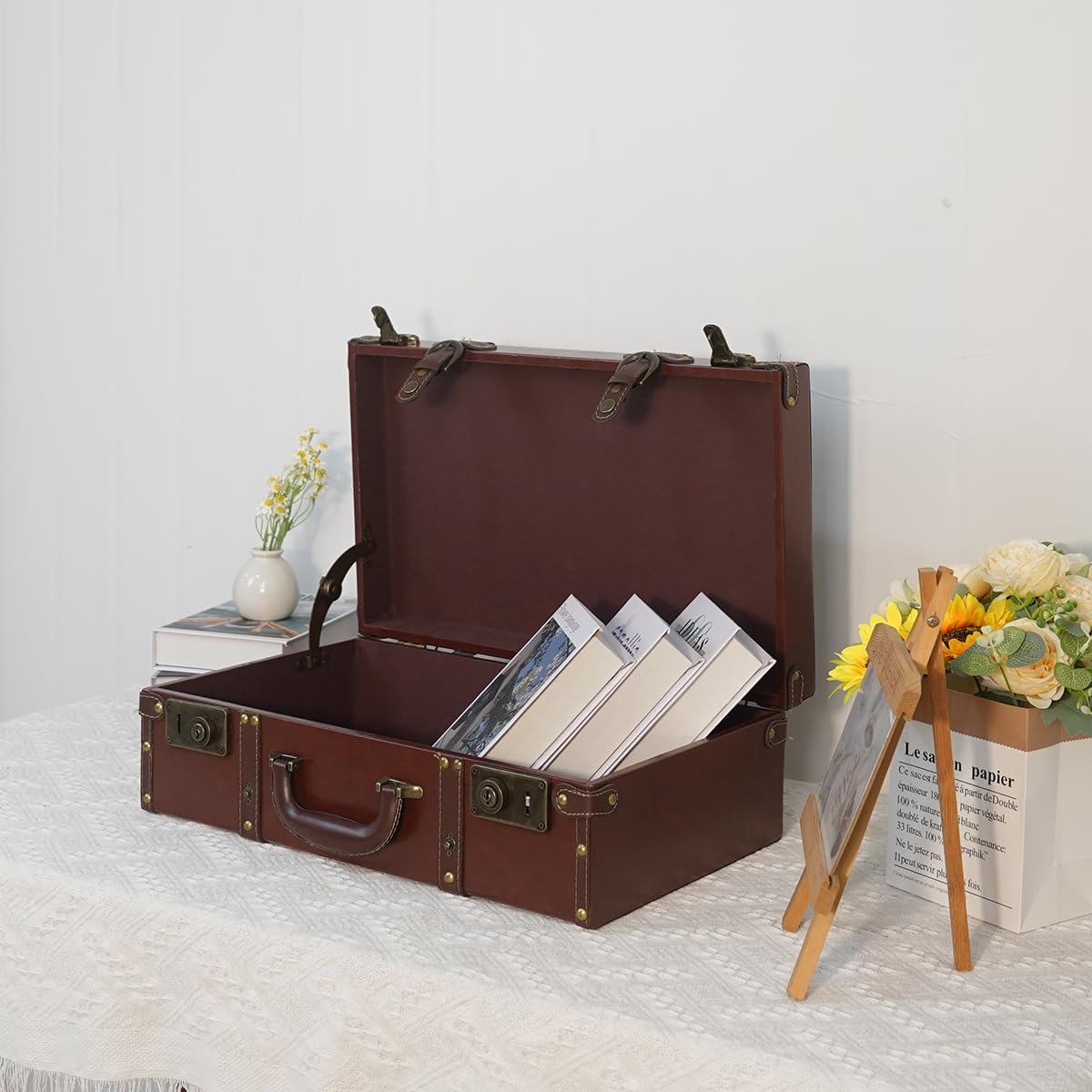Vintage suitcase, small luggage compartment, fashionable vintage suitcase, travel style decorative storage box, perfect for wedding and souvenir decoration boxes (Retro Red)