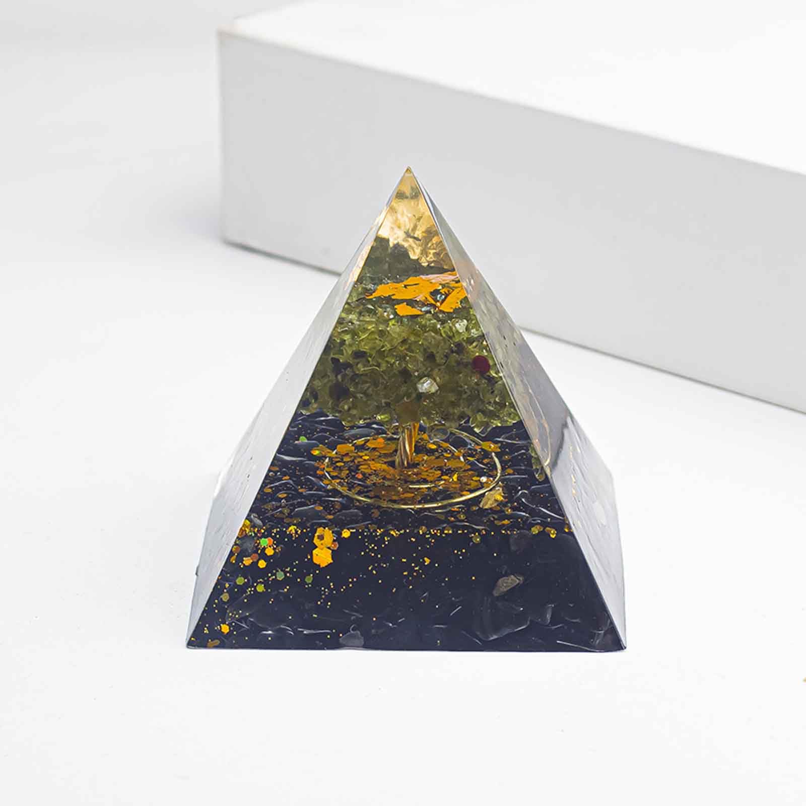 3-teiliges Kristallpyramiden-Set Heilende Chakra-Pyramide zum Schutz für Meditation, Energieheilung, Chakra-Balance, Reiki-Heilung, Hexerei-Zeremonie, Massage und Yoga,1.97in(5cm)
