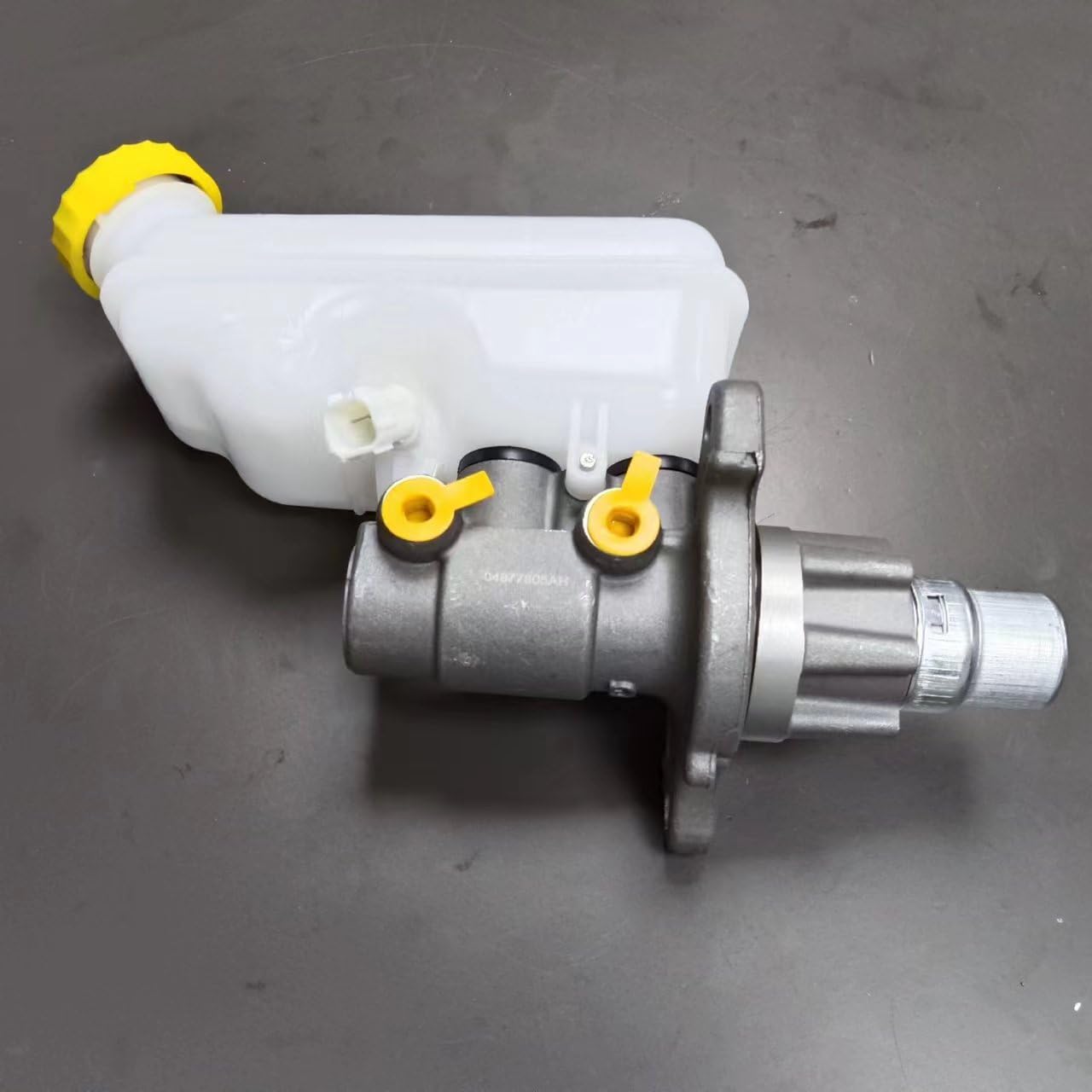 Amazon.com: AUTO-PALPAL Brake master cylinder with oil pot  