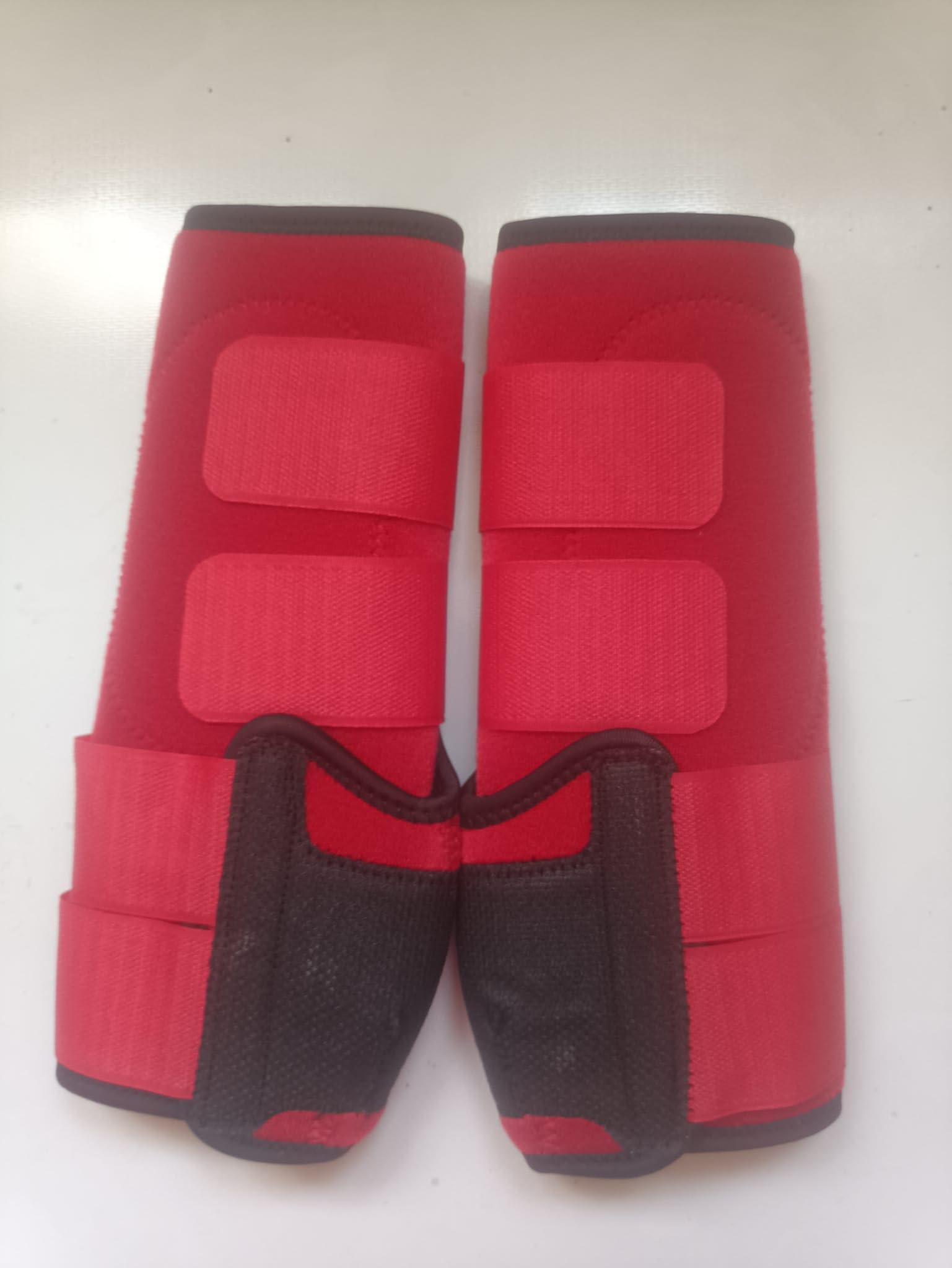 Genérico Protectores de Caballo de Neopreno – Set de 2 – Alta Resistencia y Comodidad – Talla única (Amarillo)