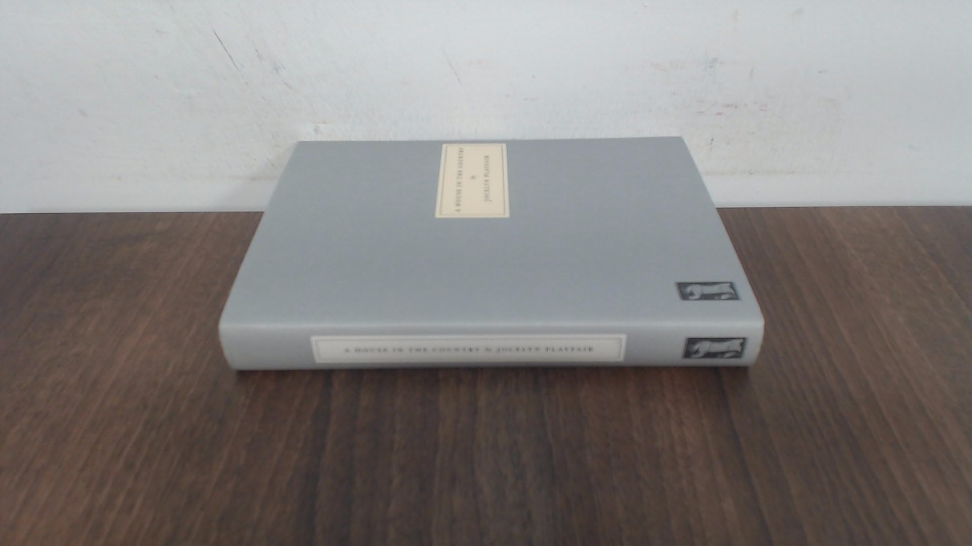 A House in the Country by Jocelyn Playfair (Paperback Book)