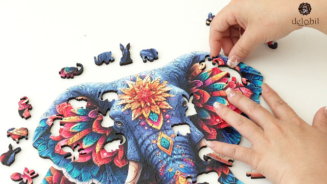 TYRNDINNO Wooden Jigsaw Puzzle For Adults - Elephant Shaped, 150 Pieces, 9.5x9.5 Inches, Can Be Used As Mouse Pad