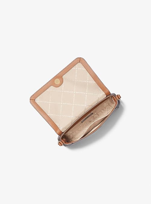 Michael Kors Brown Leather Shoulder Bag 22 x 15 x 5 cm, brown