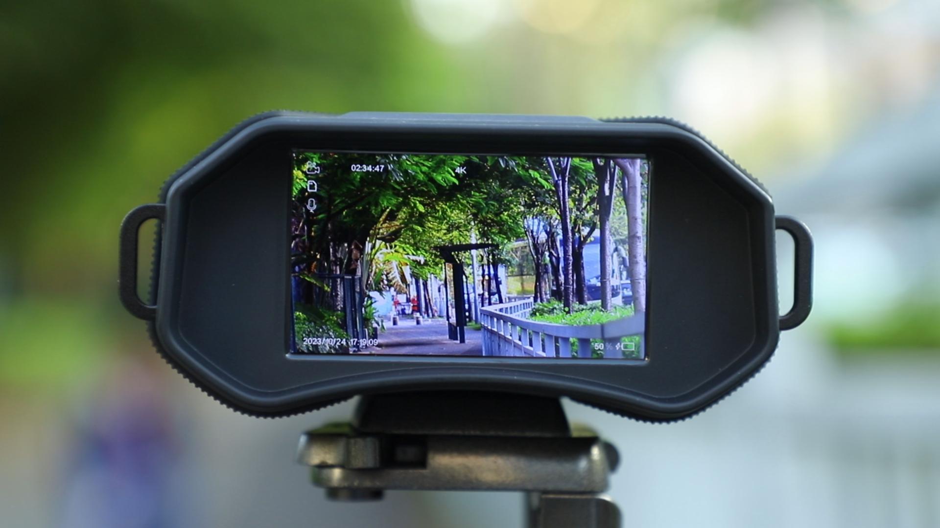 Watch DOOCK Night Vision Goggles Used in Daytime on Amazon Live