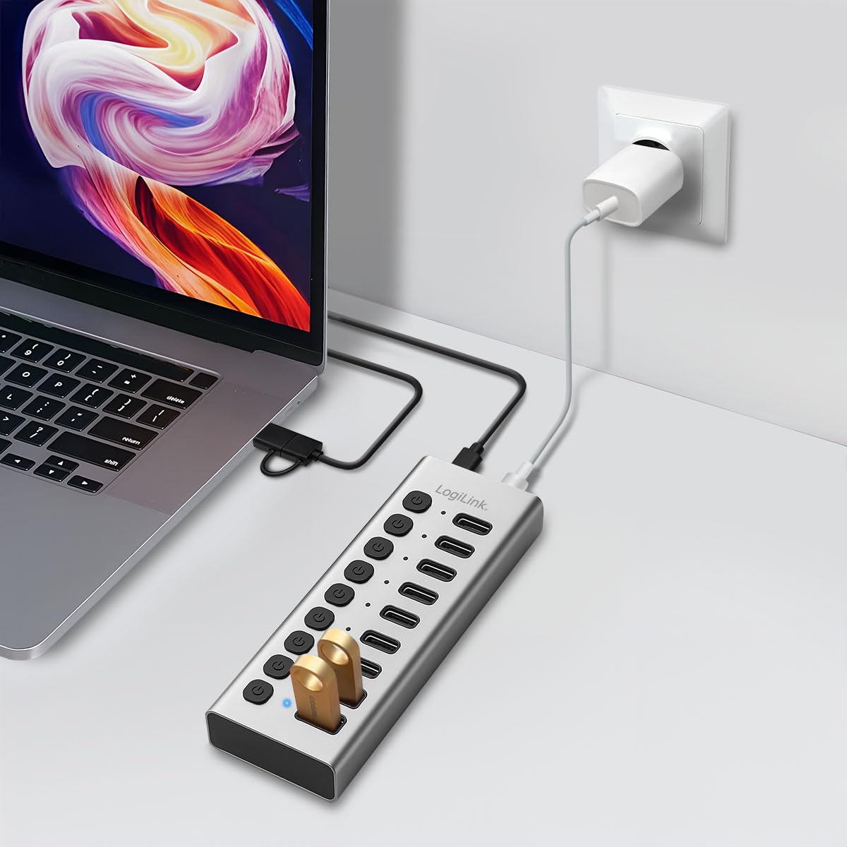LogiLink UA0448 - Hub USB 3.2 Gen1 con 10 Puertos y Cable/Adaptador, USB Tipo A y USB Tipo C, Interruptor de Encendido/Apagado, Aluminio