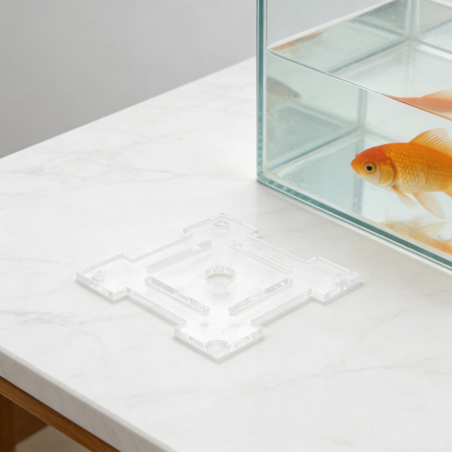 Acrylic Aquarium Tank Lid with Multi-Holes and Cable Slots Crystal Fish Tank Top Cover Anti-Jumping Guard for Professional Aquarium Use