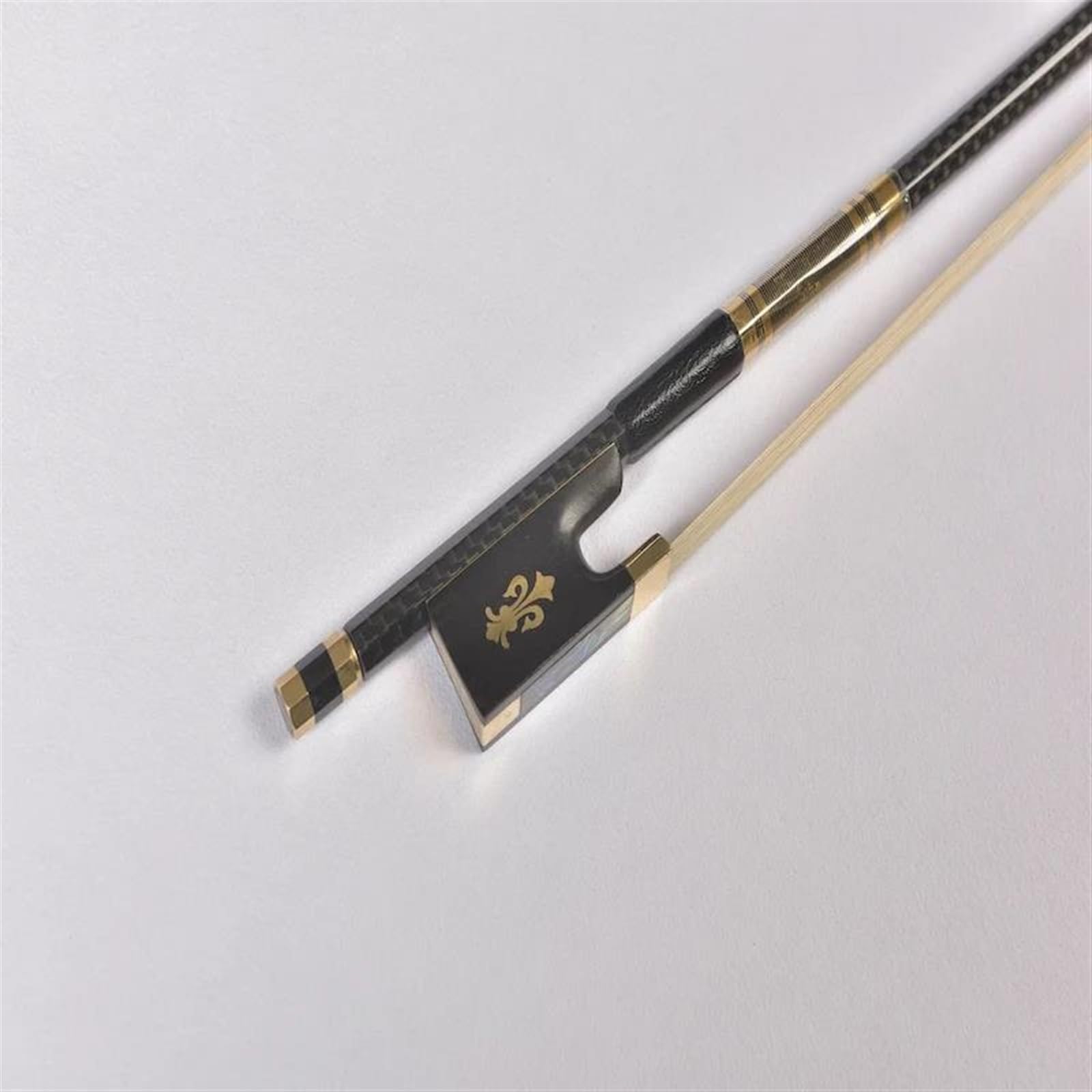 Ćwicz Smyczek Do Skrzypiec Dla 4/4 3/4 1/2 1/4 Fiddle Bow Okrągły Kij Z Włókna Węglowego Heban Naturalne Włosie Końskie Zbalansowane (Color : 4/4)