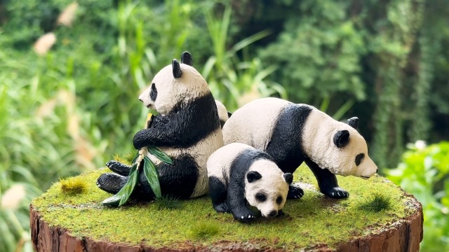 Amazon.com: Gemini&Genius Panda Animal Toys, Panda Figurines Toy