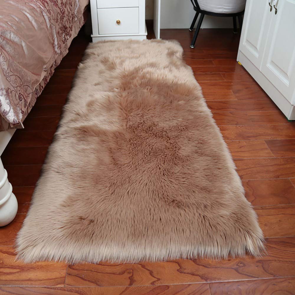 Tapis en Peau de Mouton synthétique, Faux Peau de Mouton Imitation Toison Moquette Peau d'agneau Tapis Fluffy Soft Longhair Décoratif Coussin de Chaise Canapé Natte (Kaki foncé)