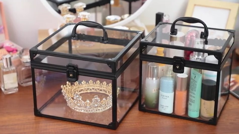 Amazon.com : Noverlife 8.7x8.7x7in Clear Crown Case, Upgraded