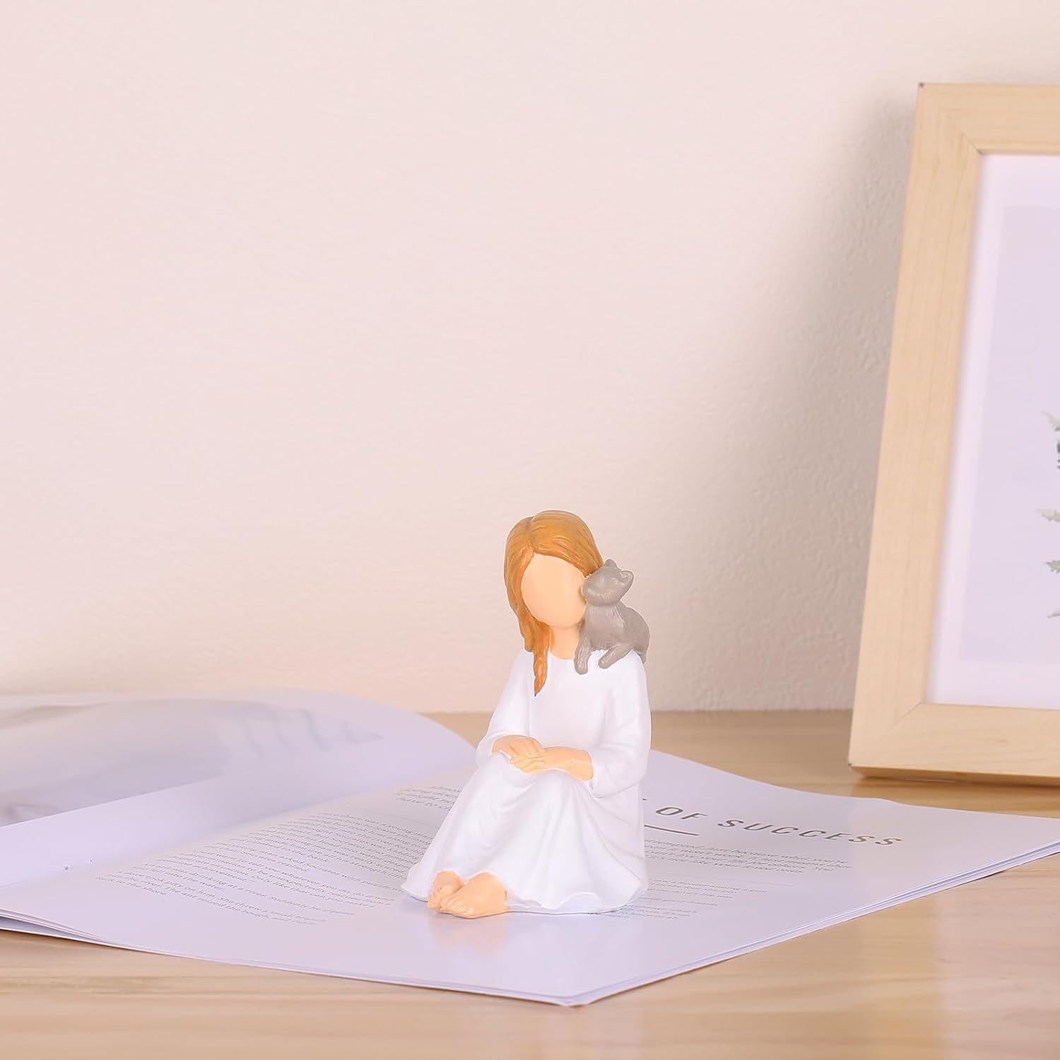 Girl with Cat Figurine, Resin Cat Memorial Statue - Hand-Painted Cat Remembrance Gifts, Pet Loss Sympathy Gift for Cat Lovers & Cat Mom, Elegant Home Decor, Memorial Shelf Accent for Living Room Desk