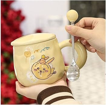 ちいかわ - ちいかわ 蓋付きマグカップ ちいかわ、ハチワレ、うさぎ 3個セット Amazon.co.jp: ちいかわ カップ 3点セット ギフト用の箱 うさぎ