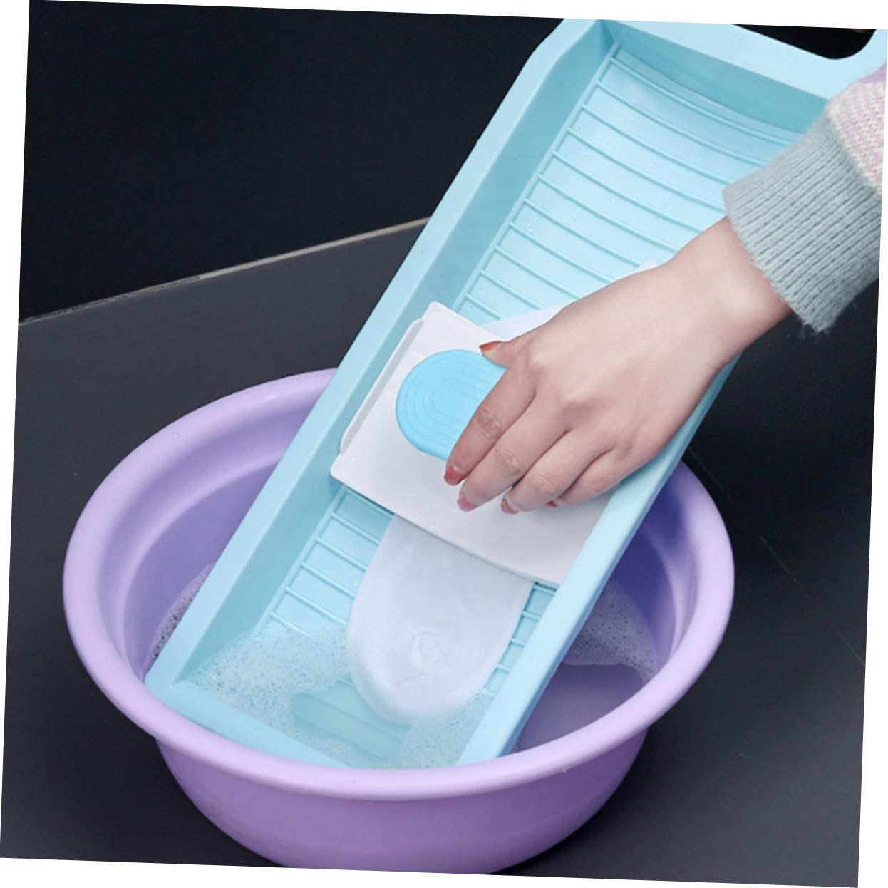 Kleiner Waschbrett aus Pp für Wäsche mit Rutschfester Oberfläche Einfach zu Waschen und Trocknen Praktisch für Reisen und Hause zum Reinigen von Kleidung