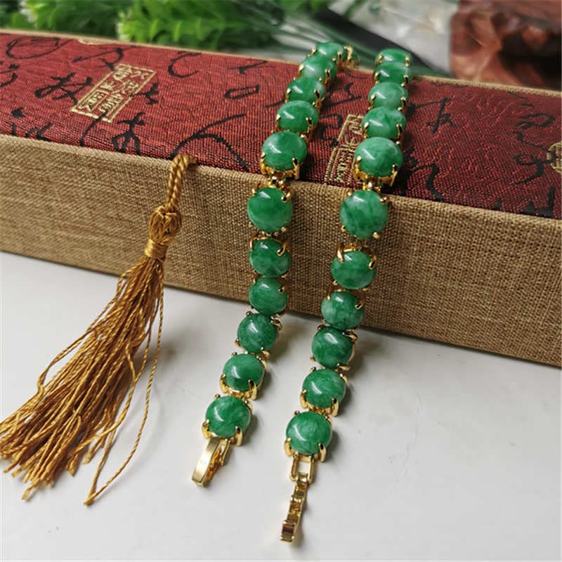 14K Gold Natural Jade Bracelet，Stunning Green Gemstone for Women4
