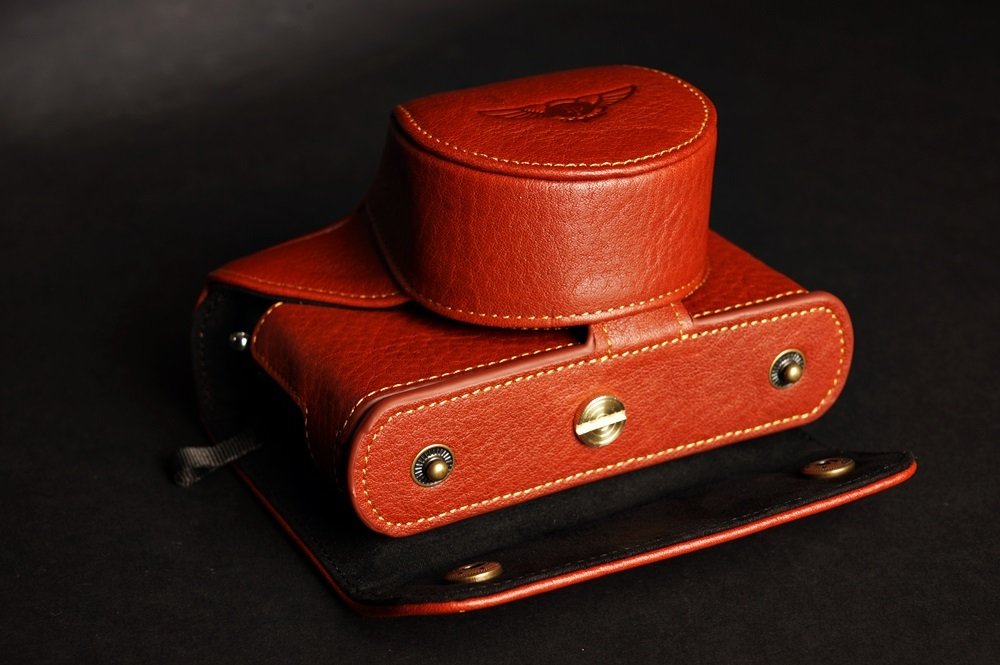 Leica étui cuir pour Flash Leica D-Lux (Typ 109) et D-Lux 7, noir