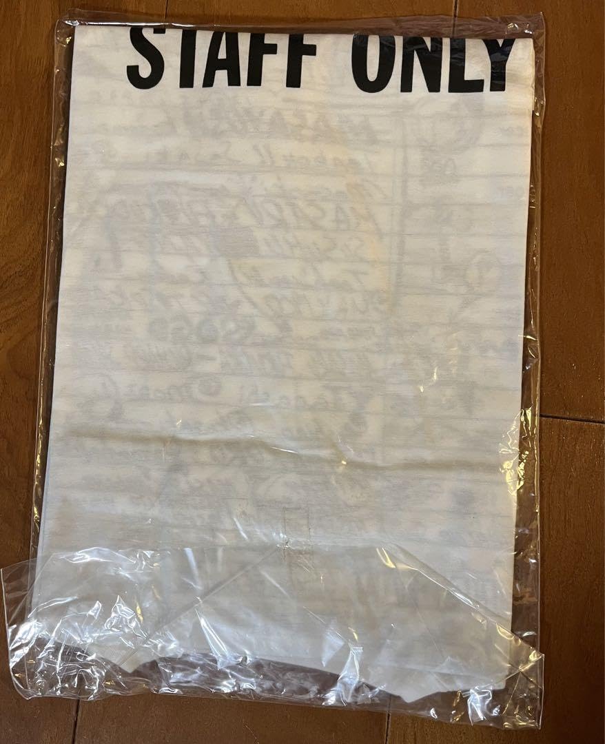 Amazon.co.jp: チェッカーズ ツアースタッフTシャツ生写真付ベスト 