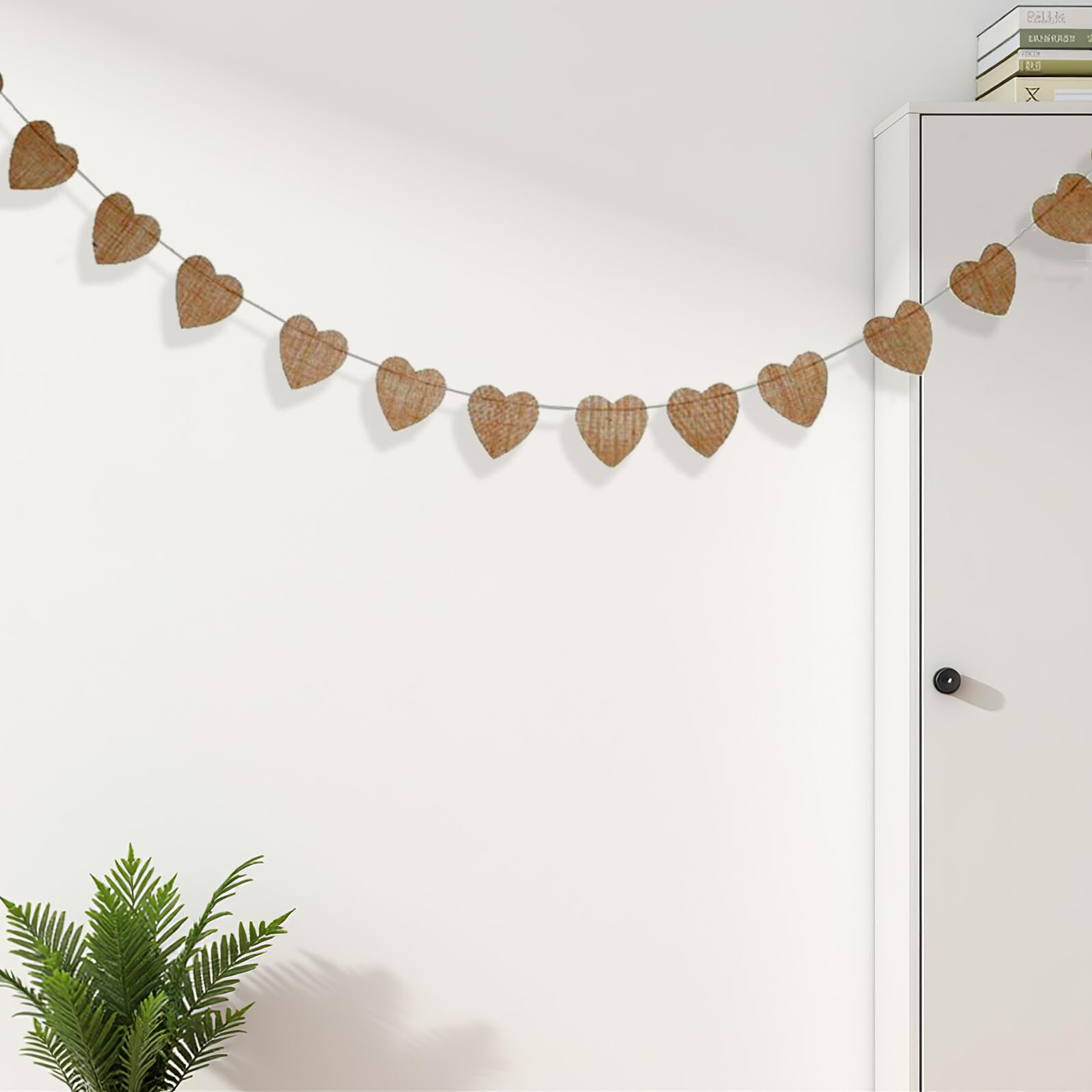 Guirnalda de Corazones para San Valentín Decoración de Pared Interior Rústica Banderines Colgantes de Arpillera para Fiestas de Compromiso y Aniversarios