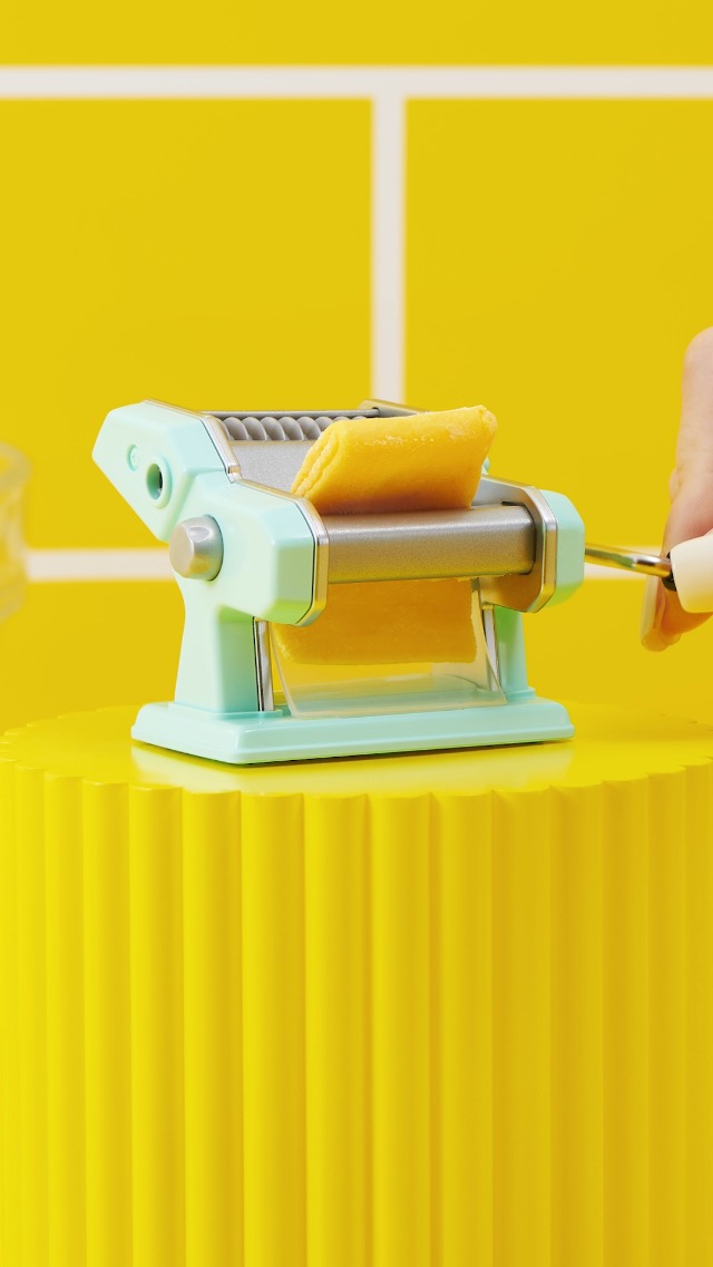 Mini Brands Really Works Magic Cook – Serie 1 De 2 Cápsulas De Electrodomésticos De Cocina En Miniatura Que Funcionan Con Luz UV, Incluye Ingredientes Y Accesorios, Colecciona 9 Modelos Diferentes