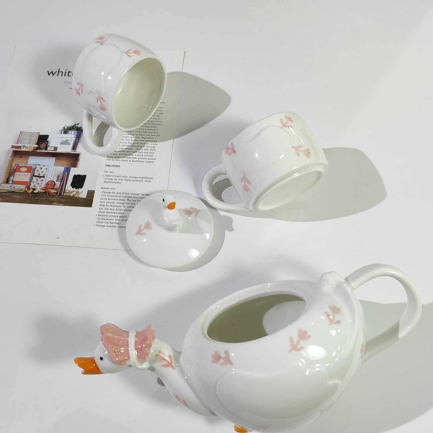 ZPGXLRZ Mother Duck Ceramic Tea Pot with 2 Tea Cups Set, Hand