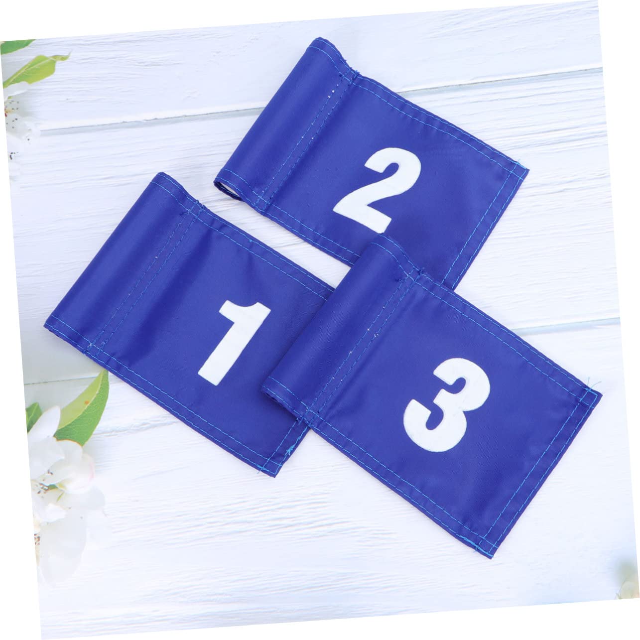 SUPVOX 3Pcs Golf Practice Flags Portable Training Flags Blue with Numbers for Use Durable and Easy to Spot
