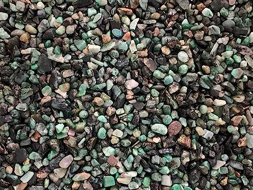 Image of GAF TREASURES 2 oz Lot Natural Emerald Semi Emerald Tumbled Gemstone Chips, Emerald Crushed Mini Crystals, Undrilled Crystal Chips (Emerald)