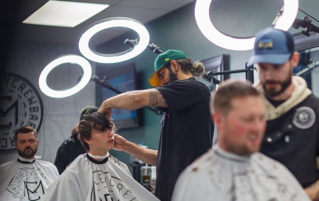 Led anello ring dimmerabile + telecomando+ staffa braccio parete soffitto 360° barber shop estetista salone 2700k-6500 k