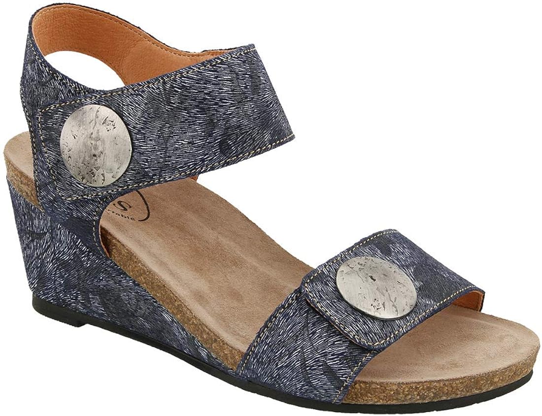 Taos Women's Carousel Wedge Sandal