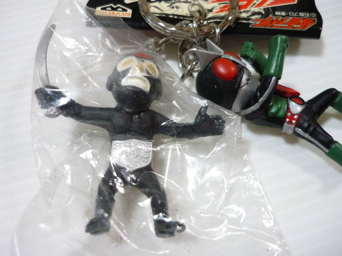 Amazon.co.jp: キーホルダー 旧2号 VS ショッカー戦闘員 ライダーVS