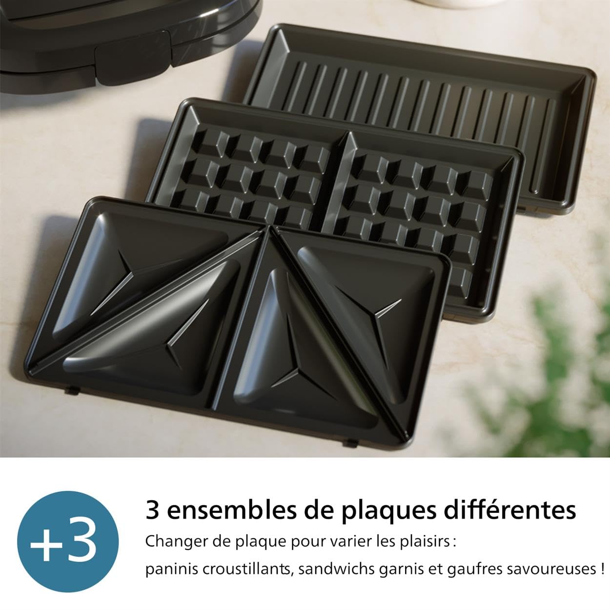 Philips Croque monsieur 3 en 1 Série 5000-3 jeux de plaques pour toaster (paninis, sandwichs) et gaufrier, Plaques de gril antiadhésive, système Easy Lock, Puissance de 750W, Noir (HD2350/80)