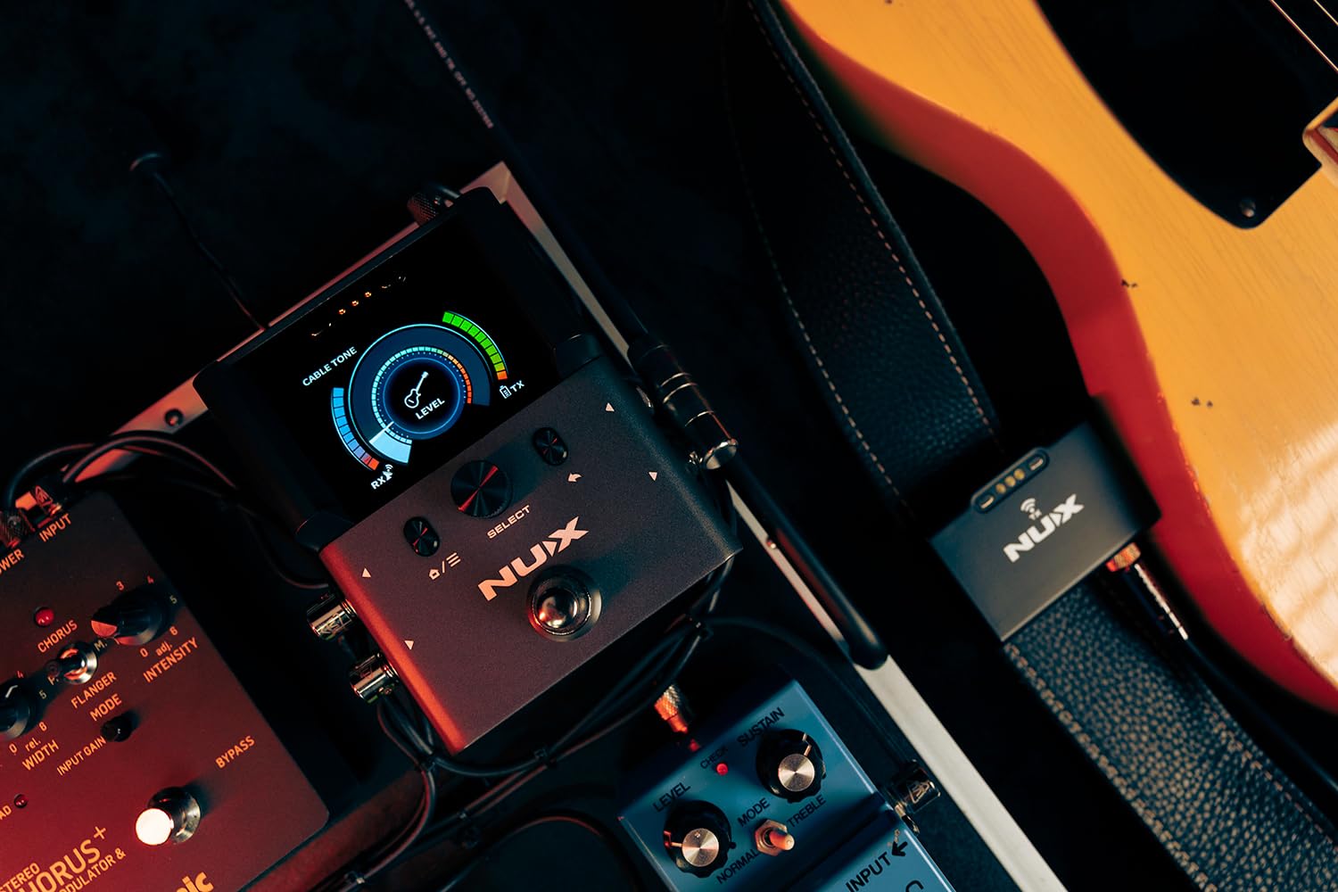 NU-X | B-8 Pedal Wireless System La configurazione wireless perfetta per i chitarristi