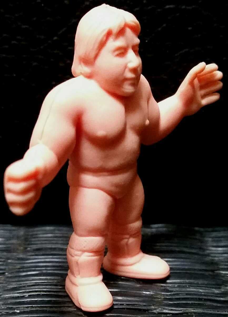プロレス 消しゴム/キン消し Amazon | 消しゴム フィギュア プロレス 5種 ザデストロイヤー