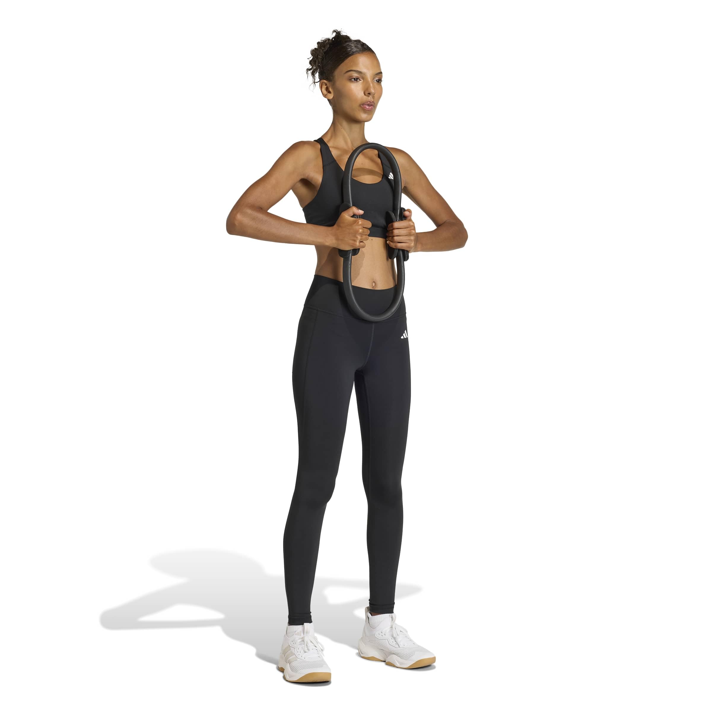 adidas Mujer Optime Essentials Workout Medium Support Bra