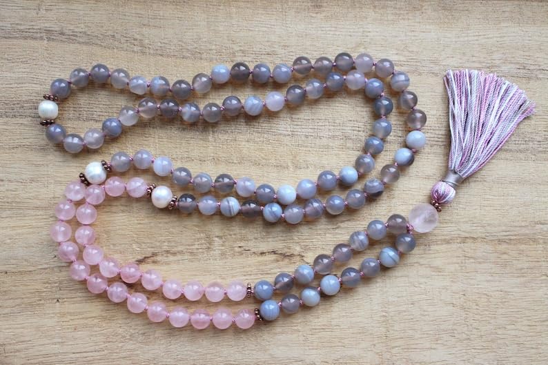 Cuentas Mala de ágata gris y cuarzo rosa, collar 108 Mala, mala anudada, collar WWG, joyería de yoga, cuentas de meditación, joyería espiritual, joyería bohemia, 34inch, Gema