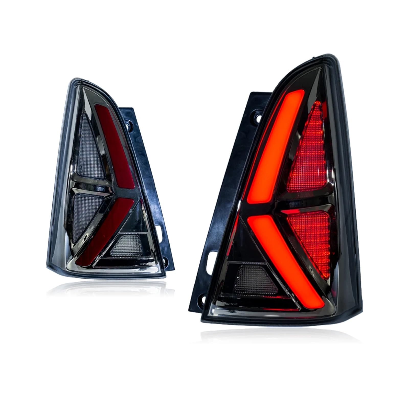 Car Taillights Compatible For Toyota Innova Taillight 2012-2015 LED Projetor Tail Lamp Light Automotive Accessories