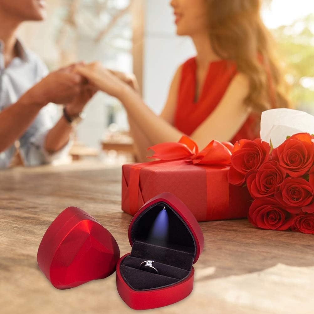 Jinlaili - caja de anillo de terciopelo con luz LED, joyería en forma de corazón, almacenamiento de joyas, regalo para bodas, fianzas y ceremonias Jinlaili - caja de anillo de terciopelo con luz LED, joyería en forma de corazón, almacenamiento de joyas, regalo para bodas, fianzas y ceremonias