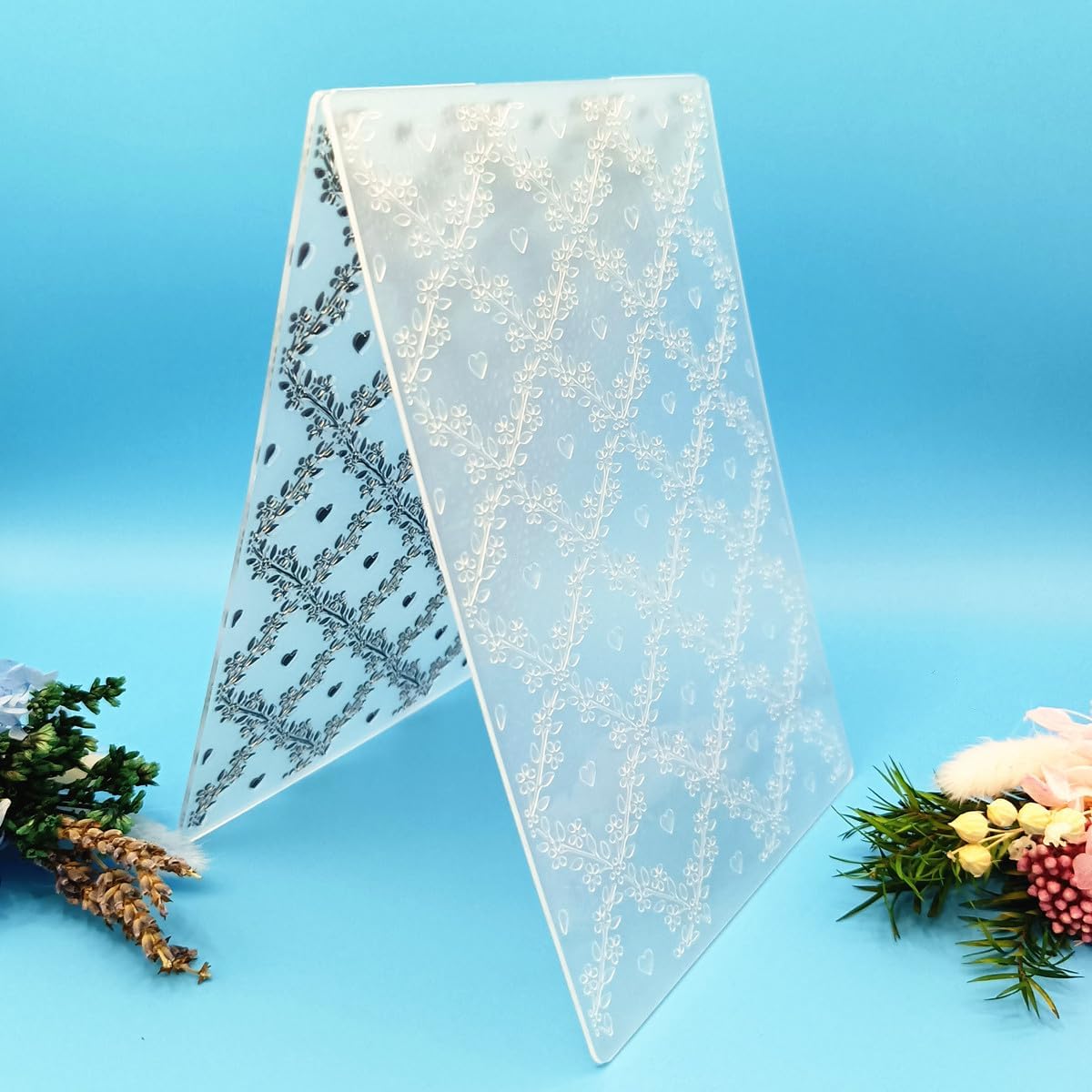 Heart Vine Embossing Folders for Card Making Scrapbooking Paper Crafting | 5x7inch,Textured Impressions Embossing Folder,Plastic Embossing Templates,For Photo Album Card, Handmade Paper Craft Decor