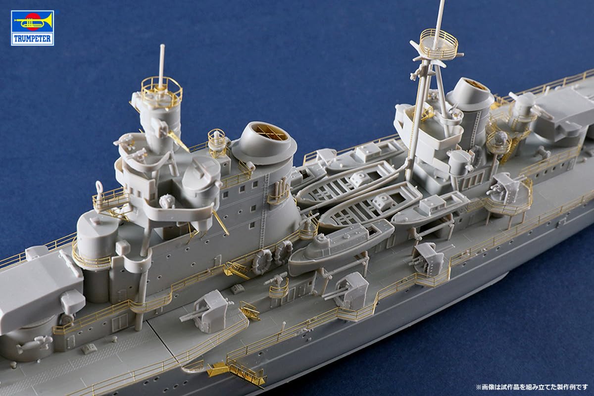 Trumpeter 05381 Italian Heavy Cruiser Pola 1/350 - Kit di modellismo in plastica