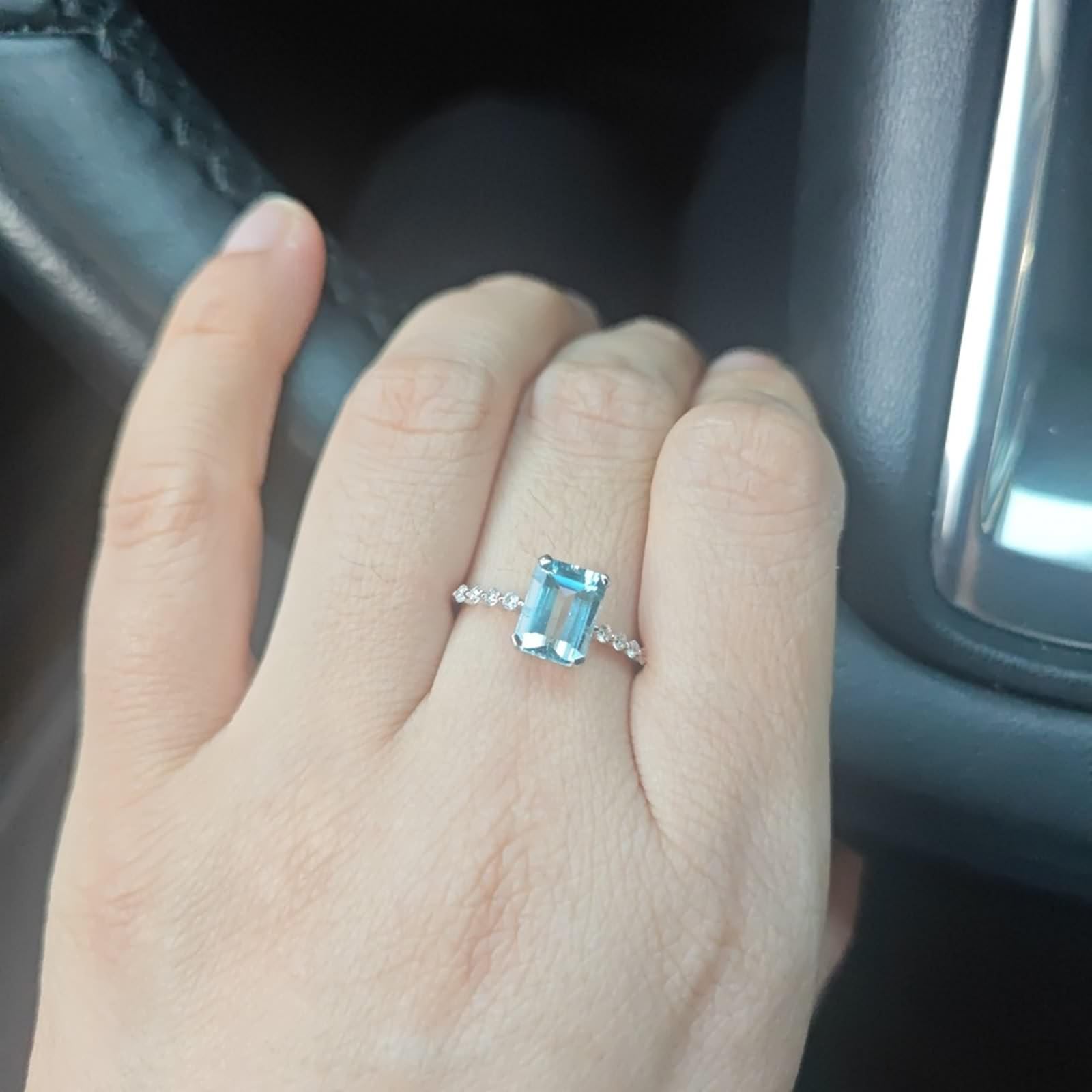 KnSam 9K/14K/18K Weißgold Verlobungsring Echt Gold Schmuck, 1.4ct Aquamarin Antragsring Klassiker Rechteckschliff Blau, Ring mit Moissanit 18/14/ 9 Karat Gold, Gr.47-70