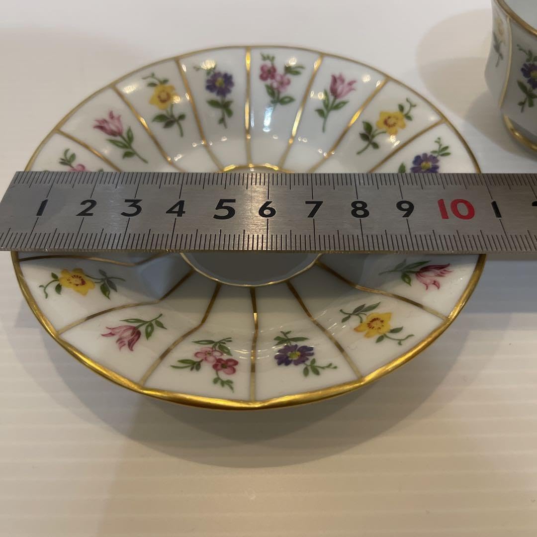 フュルステンベルク　未使用　ミルフルール　カップ＆ソーサー　ケーキ皿　２セット Amazon.co.jp: フュルステンベルグ グレッグミルフルール カップ