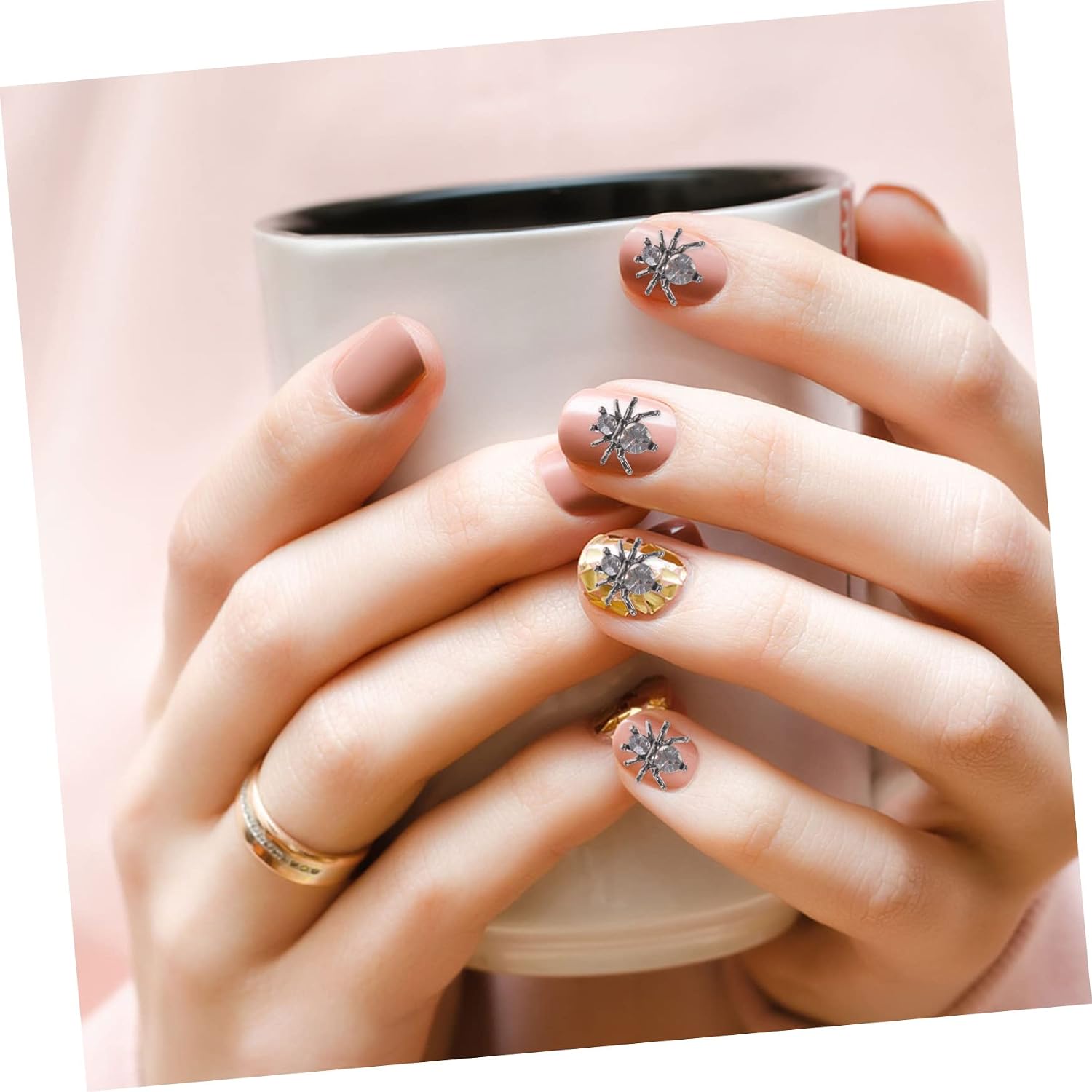 100pcs Spider Nail Art Charms Nail Ornaments for Manicure Eye-catching Decor for Halloween Parties