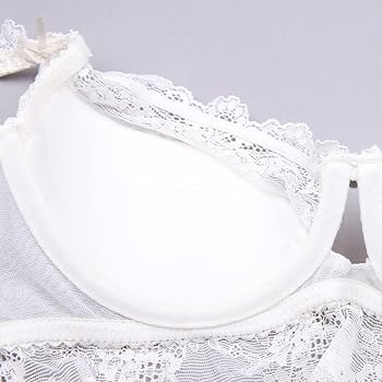 ⭐︎SOLDES⭐︎高級イタリア クリスティーズ ❤︎ブラック&ゴールドランジェリー Tバック】ロマンスサテンレーシィ育乳脇高ブラジャー&サイド紐T