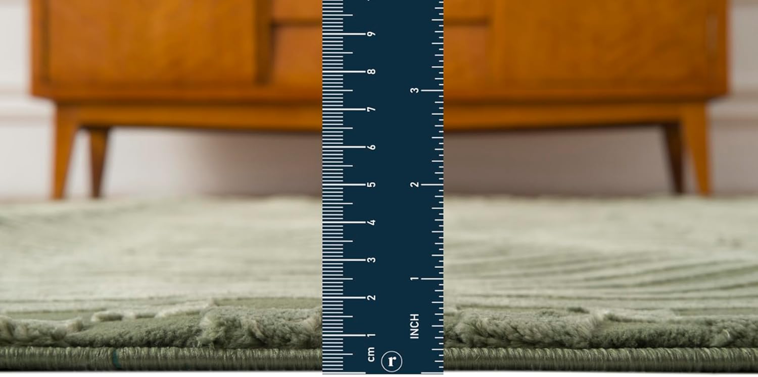 Soloba 7'10"x10' Washable Area Rug for Living Room Bedroom - 100% Recycled Oeko-TEX Certified, Medium Pile, Green