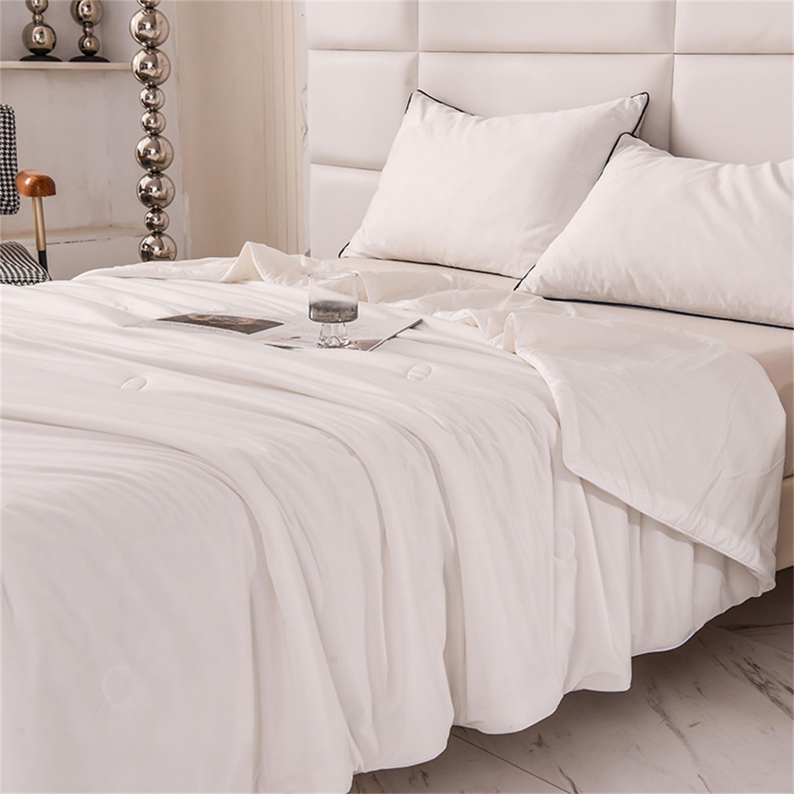 Chickwin Dessus De Lit Matelassé Uni 150x200cm Bleu Foncé - Couvre-Lit Doux Toutes Saisons