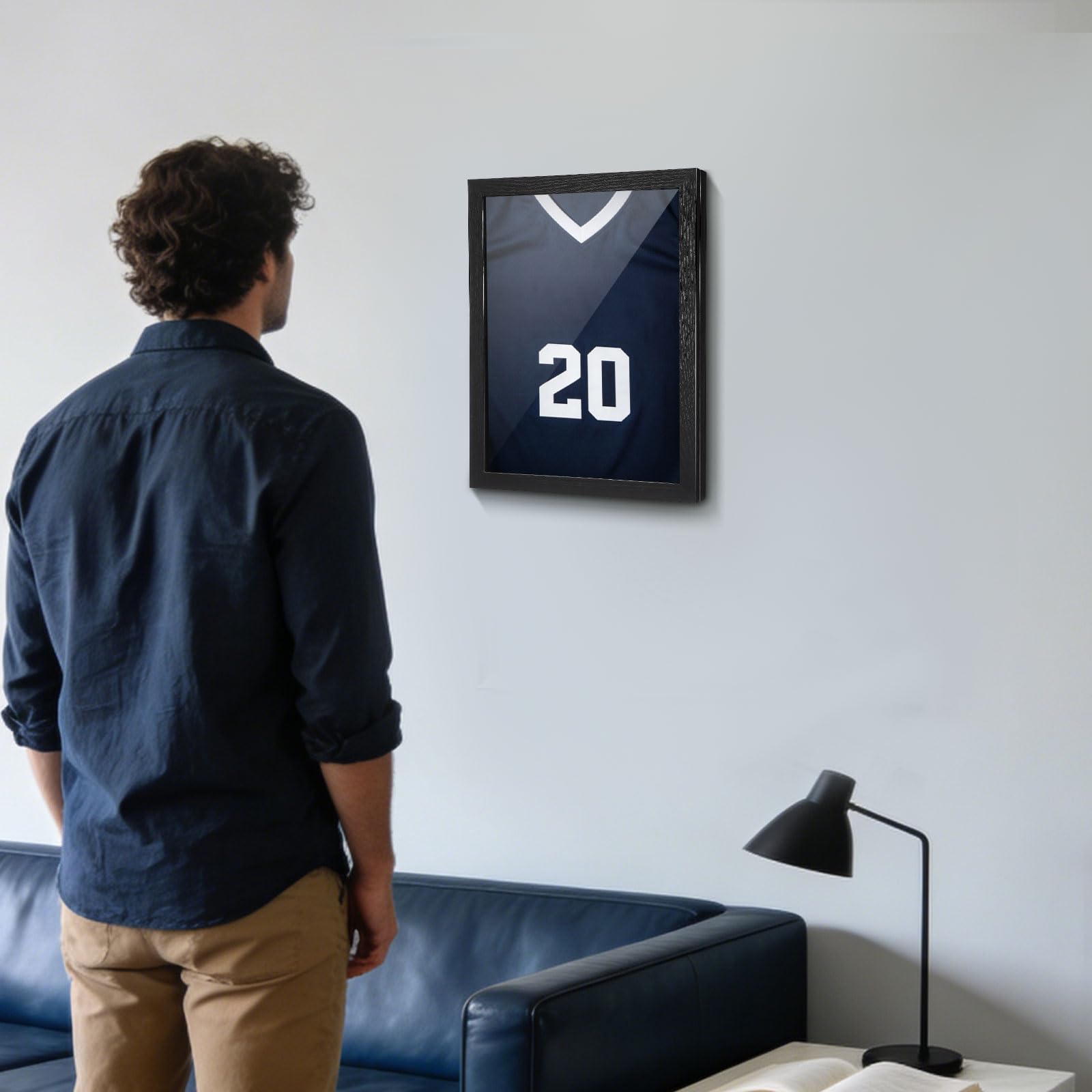 DOITOOL Cuadro para Camiseta de Futbol en Madera Negra Elegante Vitrina para Camisas Deportivas y Marco de Recuerdos Deportivos Adecuado para Colecciones y Exhibición