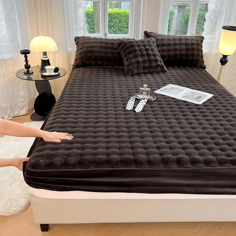 Milk Velvet Checkered Bedding Mattress Cover, Super Soft Warm Velvet Plush Bed Sheets, Suitable for Fall and Winter, 11" Deep Pocket (Dark Coffee, Queen 60"x78")