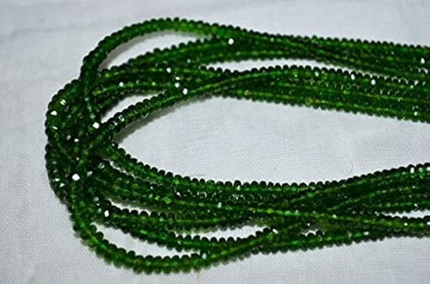 Chrome Diopside facetté perles de 2,5 à 5 mm pour créer vos propres bijoux d'été bohèmes