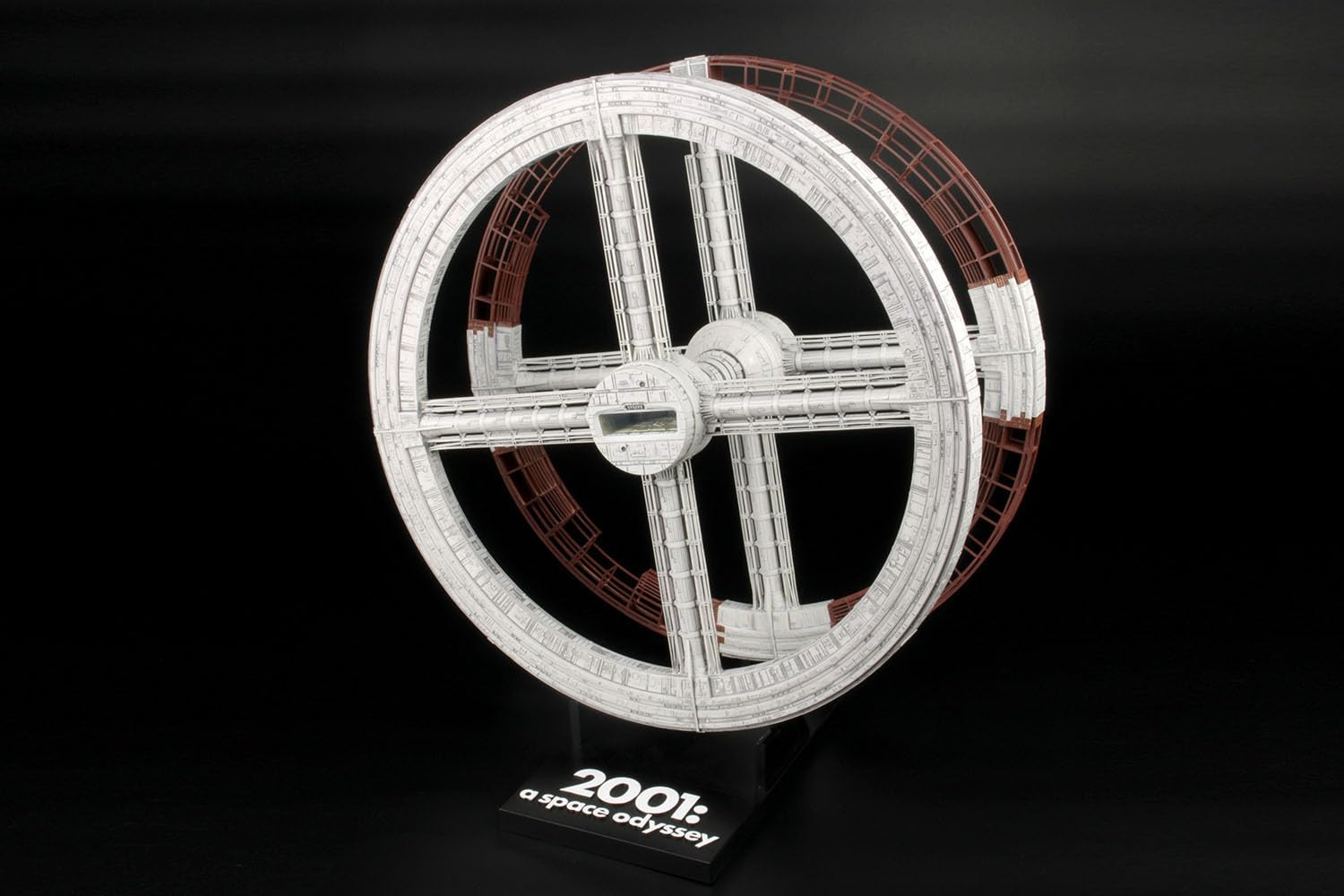 Maquette En Papier 3D USS Discovery XD-1 (2001) - 60 Cm, à Découper Et Monter Soi-même, Plans Couleur A4