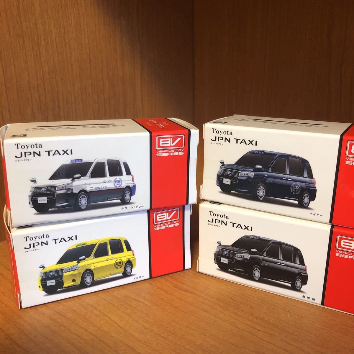 トナミ運輸 銀箱車 プルバックカー ミニカー トナミ運輸 銀箱車 プルバックカー ミニカー