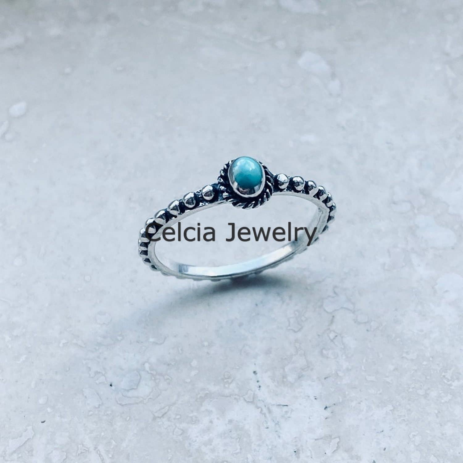 Anillo de mujer de piedra preciosa curativa natural turquesa, anillo pequeño estilo Bali, anillo solitario, anillo bohemio, anillo delicado, anillo del día de la madre