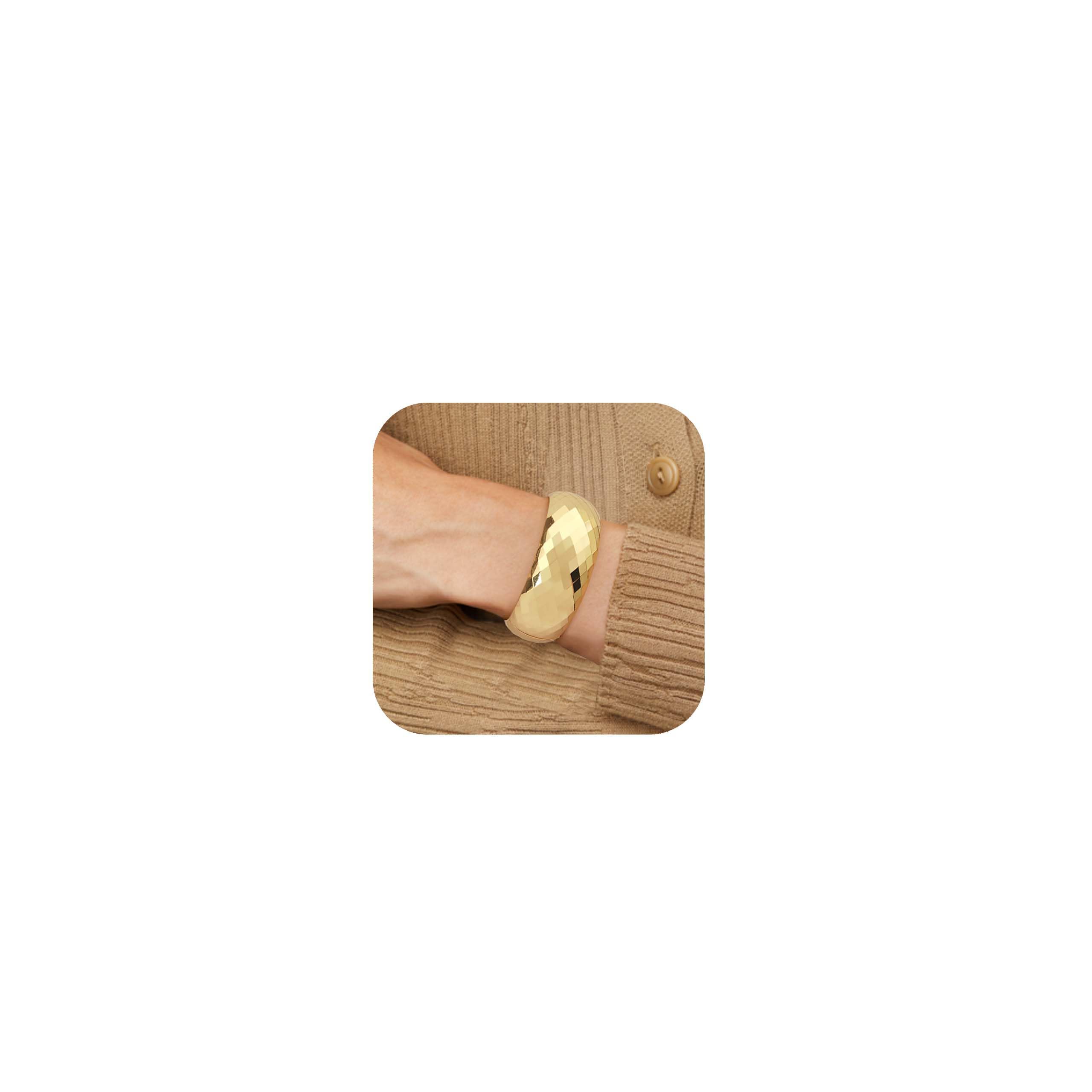 HolidayQbee Gold Ohrringe Damen – Filigrane Blumen-Hoop Ohrr